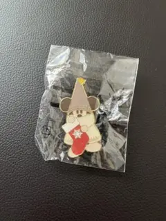 【最終値引き】リルリンリン　ピンバッジ　ディズニークリスマス2025