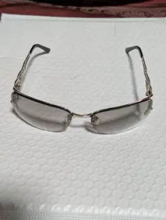 Item thumbnail for item 1992185a-e404-4df0-9b4d-d208de4b7881