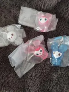 TWICE　めじるしアクセサリー