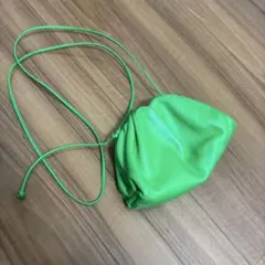 美品 BOTTEGA グリーンミニbagのサムネイル
