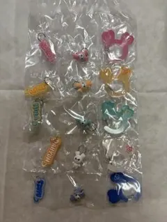 TWICE LOVELYS アクリルカラビナフロッキーマスコット　5個セット