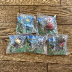 どうぶつの森　マスコットフィギュア　キーホルダー　5体セット　みしらぬネコ　等
