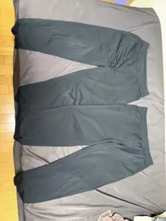 ユニクロ ウルトラストレッチアクティブジョガーパンツ　M Ｌ２点セット