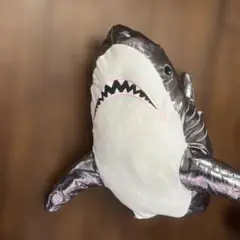 メガ・シャークメタリックぬいぐるみ