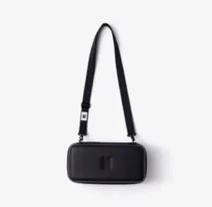 BTS [ARIRANG] Laptop Pouch シルバー タブレット pc - メルカリ