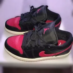 エアジョーダン1 LOW AIR JORDAN 1 LOW 赤黒 22.5cm
