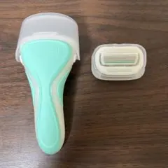 シック　イントゥイション　敏感肌用のサムネイル
