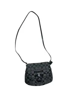 COACH シグネチャー ショルダーバッグ ブラック swag - メルカリ