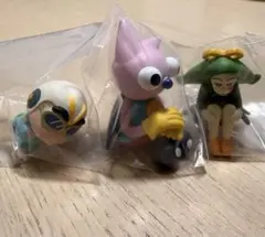 クレヨンしんちゃん　まちぼうけ　ヘンダーくん　トッペマ　　しんちゃん　3体セット