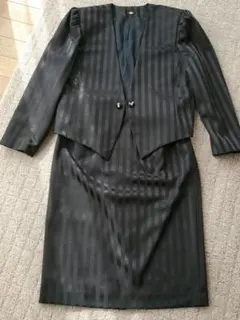 ブラックストライプスーツ上下セット　11AR