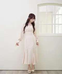 Rosé Muse 2way off-shoulder dress - メルカリ