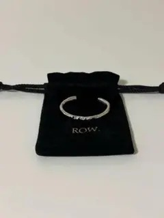row. R028 ツーフィンガー 定価52,800円
