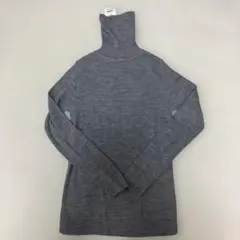 タグ付き　ユニクロ　リブタートルネック　XL 薄手　毛100%