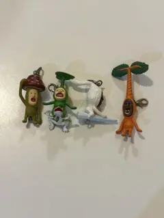 18点 初期 こびとづかん つながるマスコット チャーム キーホルダー