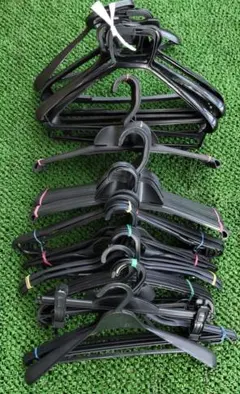 プラスチックハンガー各種　黒　75本 まとめ売り