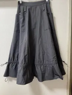 axes femme ジップ付ドロストスカート