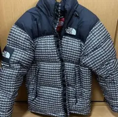 supreme ノースフェイス　ヌプシ