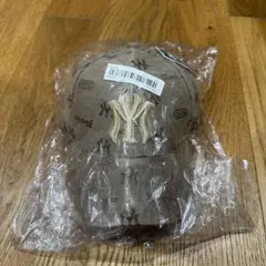 R*】様 ニューヨーク・ヤンキース ベージュキャップ