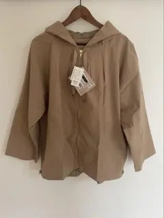 Item thumbnail for item 9bbf9380-df77-4d62-b27d-6f51438272c7