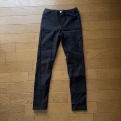 キッズ服　スキニーパンツ　130cm