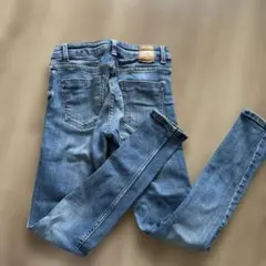 ZARA DENIM COLLECTION スキニーデニム EUR32のサムネイル