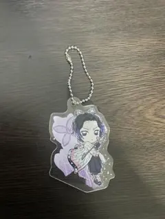 アクリルキーホルダー 紫色 キャラクター