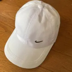 Nike ホワイト キャップ 調整可能