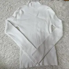 SHEIN ホワイトリブニットセーター