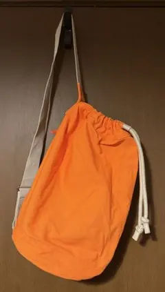 【現品限り】ユニクロ　JWA ショルダーバッグのサムネイル