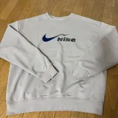 Nike Dri-FIT グレー スウェット