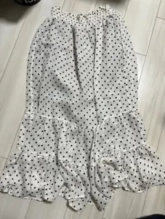 e.a.t. 水玉模様 フレアロングスカート