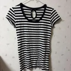 salire 半袖Tシャツ　ボーダー　縞模様　黒白　伸縮性ありのサムネイル