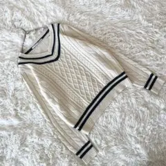 《レイカズン》【フリー】セーター アイボリー ケーブル編み Vネック ラインリブ