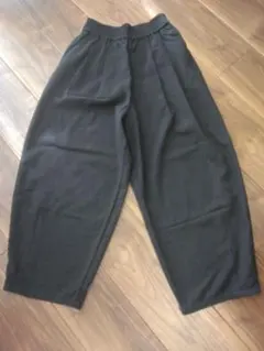 ローリーズファーム ＴＲイージーコクーンパンツブラックМ