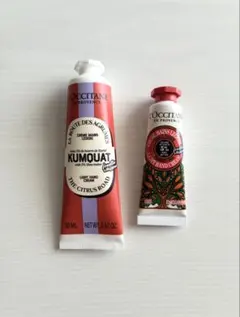 新品 ロクシタン カムクアット ルミナスパウダー スノーシア ハンドクリーム