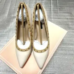 アールアンドイー R&E 【22AW新作】スタッズパイピングヒールパンプス