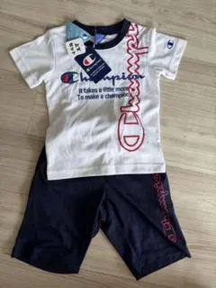 Champion Tシャツとショートパンツセット