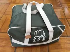 Item thumbnail for item 6f758d10-784e-4d1e-baa8-00c818bb7326