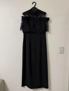 オフショルダー フリル付き ロングドレス