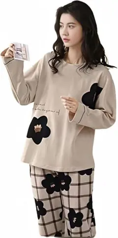 【訳あり品】 パジャマ　ルームウェア　上下セット　花柄　ベージュ　チェック柄