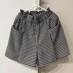 ギンガムチェック　ショートパンツ　黒　130センチ