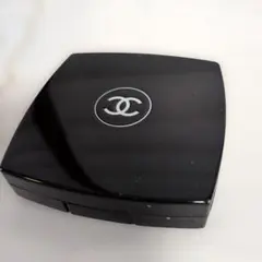 CHANEL LES TISSAGES DE CHANEL 薄桃色パウダーチークのサムネイル