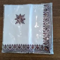 刺繍入りハンカチ 約50cm x 50cm