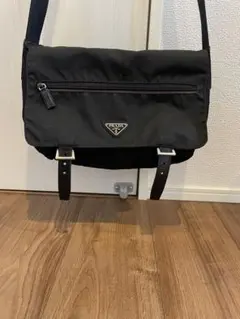 PRADA プラダ ナイロン ショルダーバッグ 黒 メッセンジャー