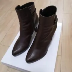ブラウン ショート丈レザーブーツ レディース　箱付き
