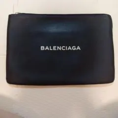 BALENCIAGA バレンシアガ エブリデイ　クラッチバッグ A4収納可能 BALENCIAGA バレンシアガ エブリデイ クラッチバッグ A4収納可能