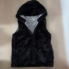 MILKFED. フード付きブラックベスト S
