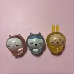 匿名配送 ちいかわ めじるしアクセサリー 第1弾 うさぎ ハチワレ パジャマ