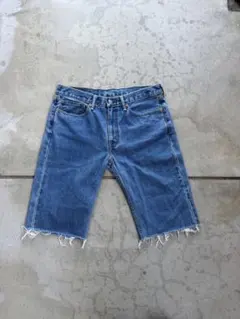 Item thumbnail for item 90f87200-6e86-4e1e-b069-aafb3b4a1404