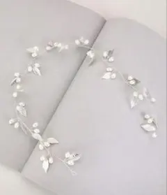 パールと葉のウェディングヘッドドレス